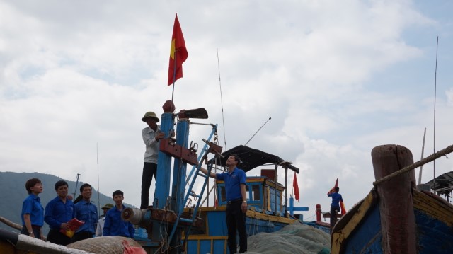 BỘ NÔNG NGHIỆP VÀ PHÁT TRIỂN NÔNG THÔN: TĂNG CƯỜNG KIỂM TRA, XỬ LÝ NGHIÊM VI PHẠM TIẾN ĐẾN CHẤM DỨT KHAI THÁC THỦY SẢN BẤT HỢP PHÁP